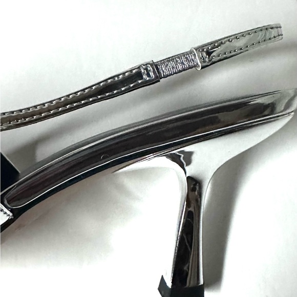 Ann Taylor Metallic Squaretoe Slingback Pump Heels 8.5M Silver Holliday Classic - Picture 9 of 11